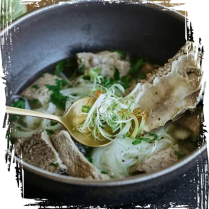 13. PHỞ BÒ ”SEN”