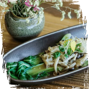 30. CẢI THÌA XÀO NẤM